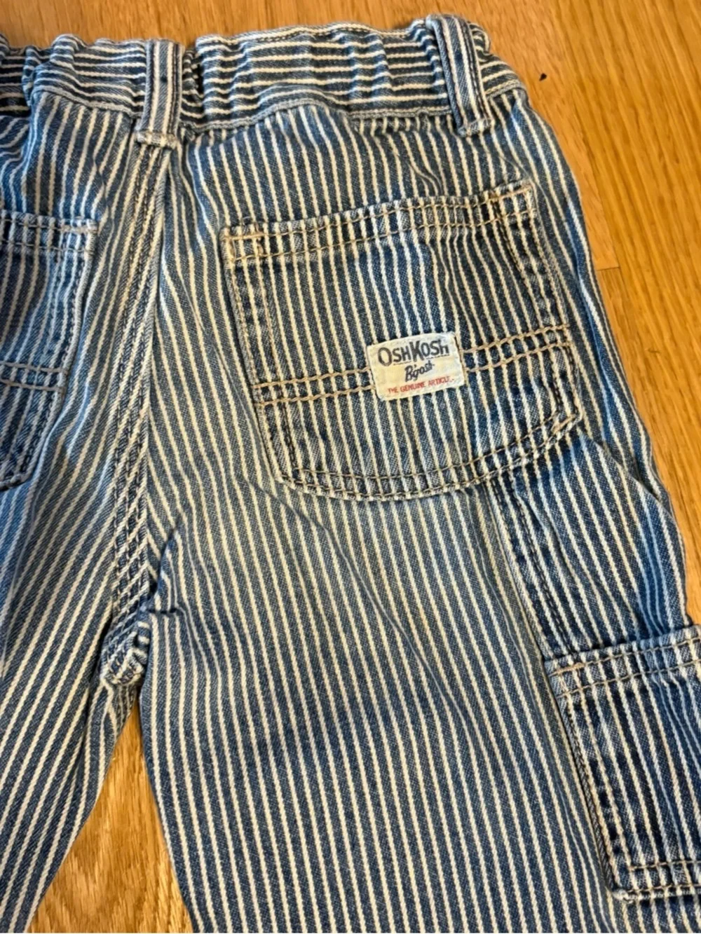 OshKosh B'gosh hickory stripe Railroad Stripe Carpenter Jeans Sz 3 Blue White